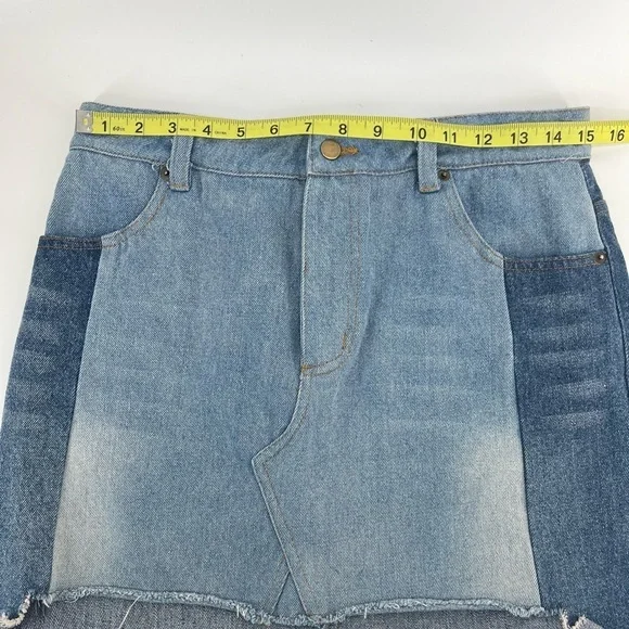 Wild Honey Two Tone Step Hem Denim Mini Skirt Raw Hem Blue Jean Size M Medium - Picture 8 of 9